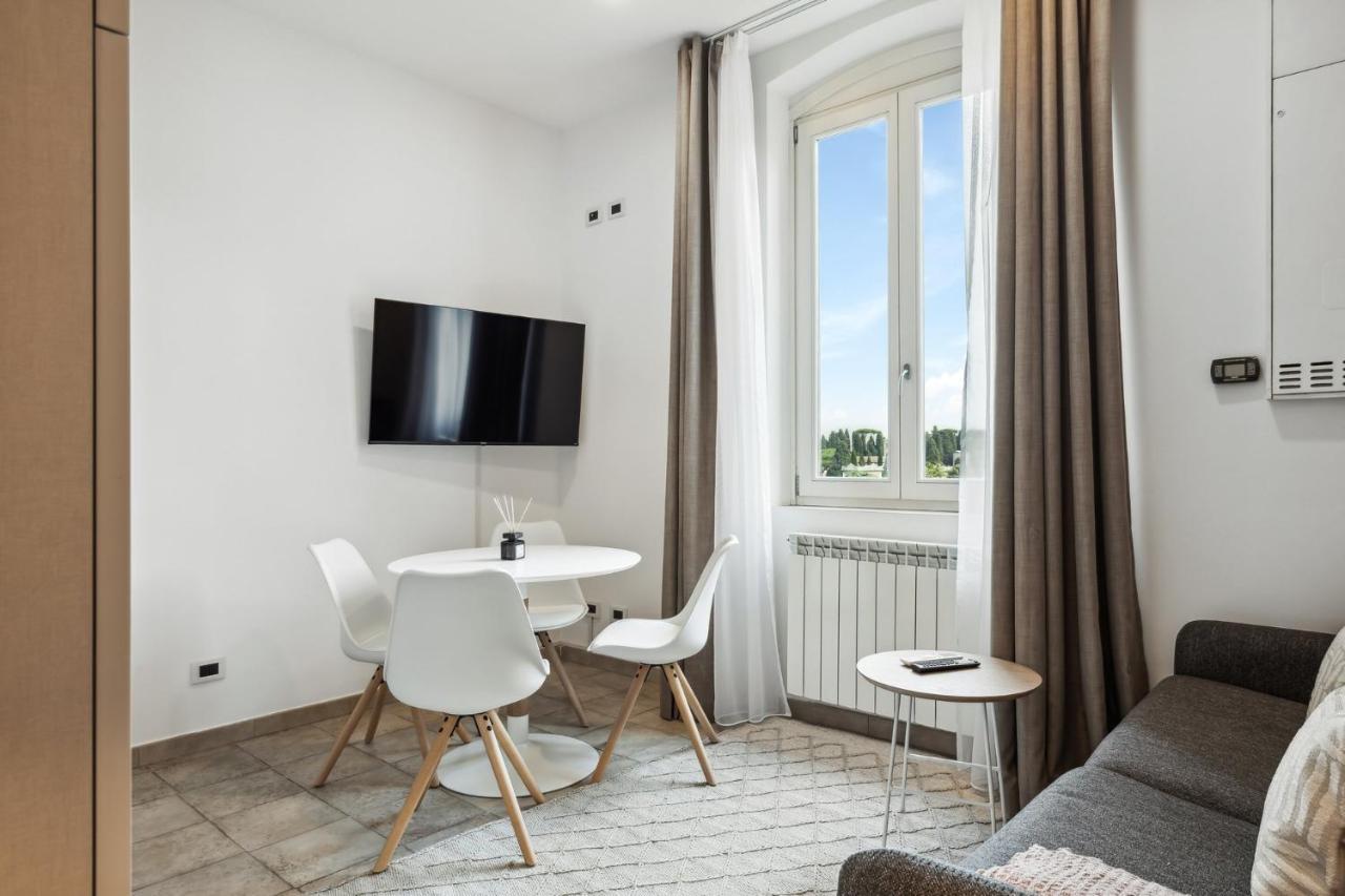 Limehome Rome Via Dei Reti Bagian luar foto