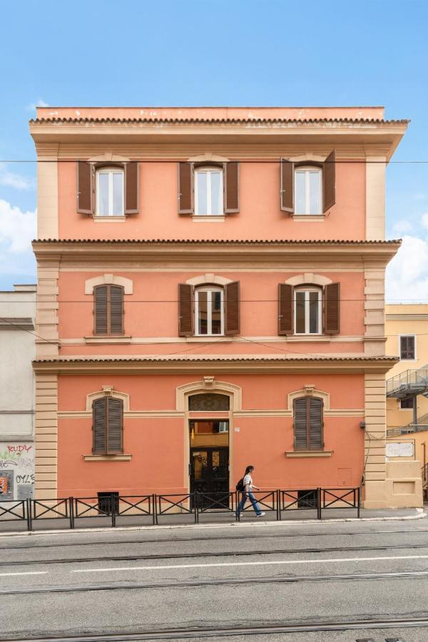 Limehome Rome Via Dei Reti Bagian luar foto