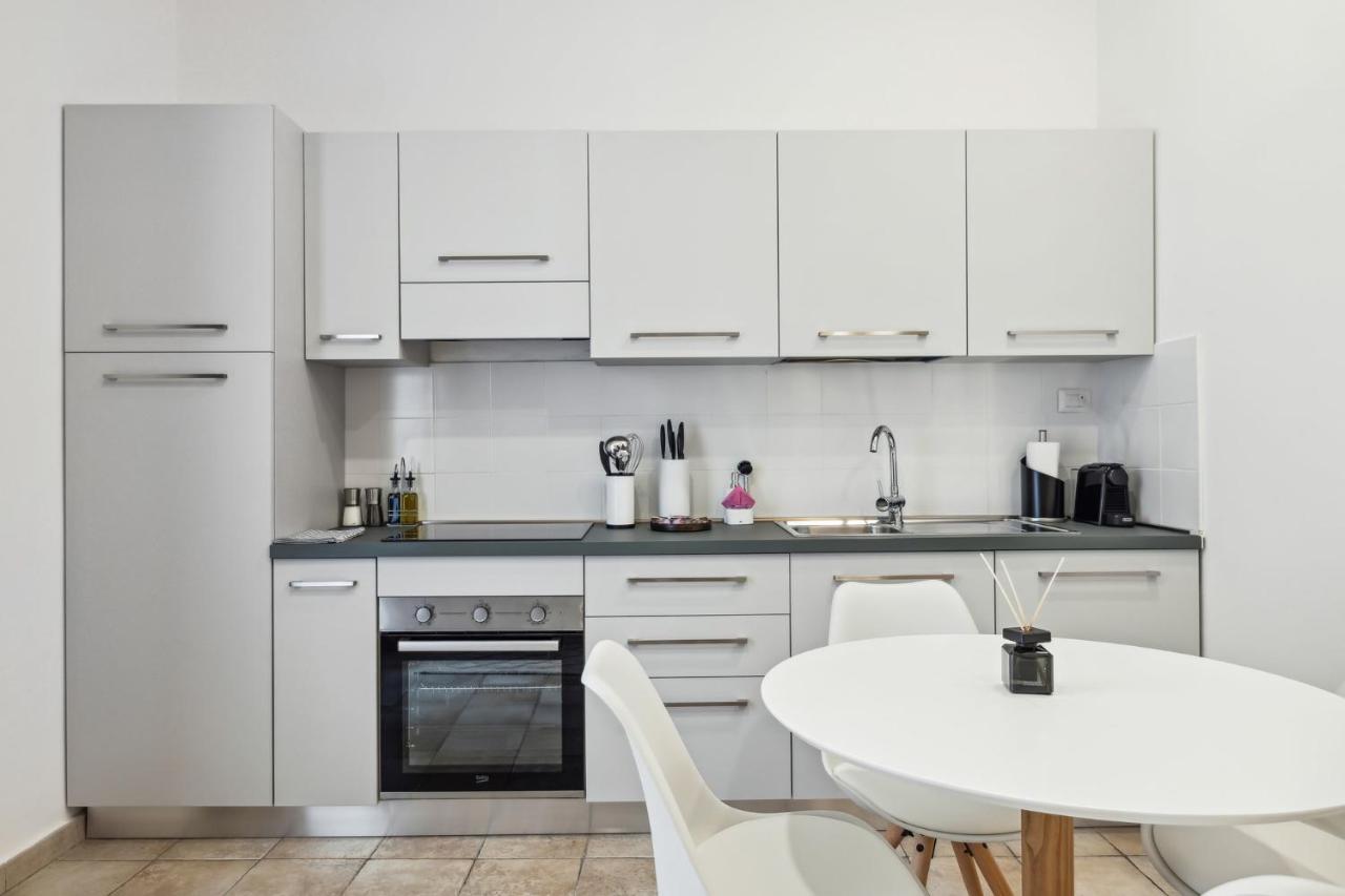 Limehome Rome Via Dei Reti Bagian luar foto